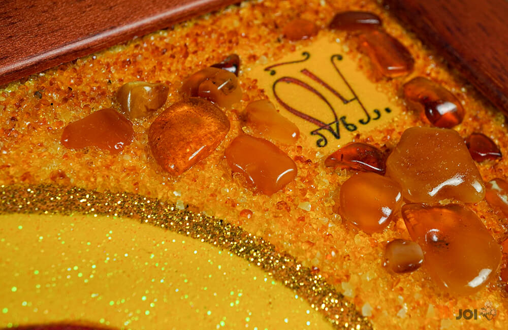 Bernsteinfarbenes Gemälde – Schmerzensmutter in rotem Rahmen (7)